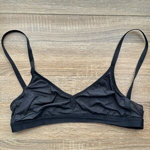 Negative Underwear Silky Non-Wire Bra in Black Size 1